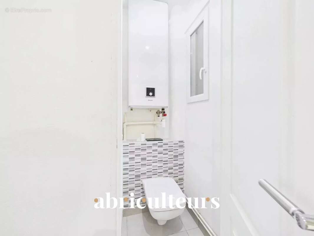 Commerce à PARIS-7E