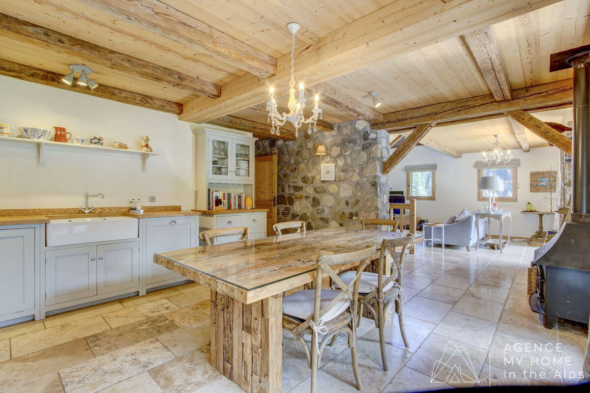 Maison à SEYTROUX