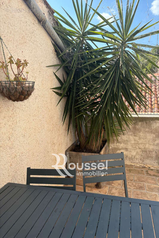 Maison à POUSSAN