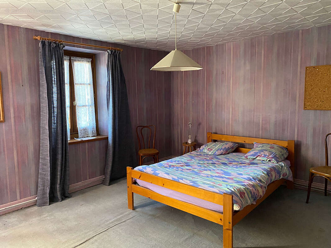 Maison à DIVONNE-LES-BAINS