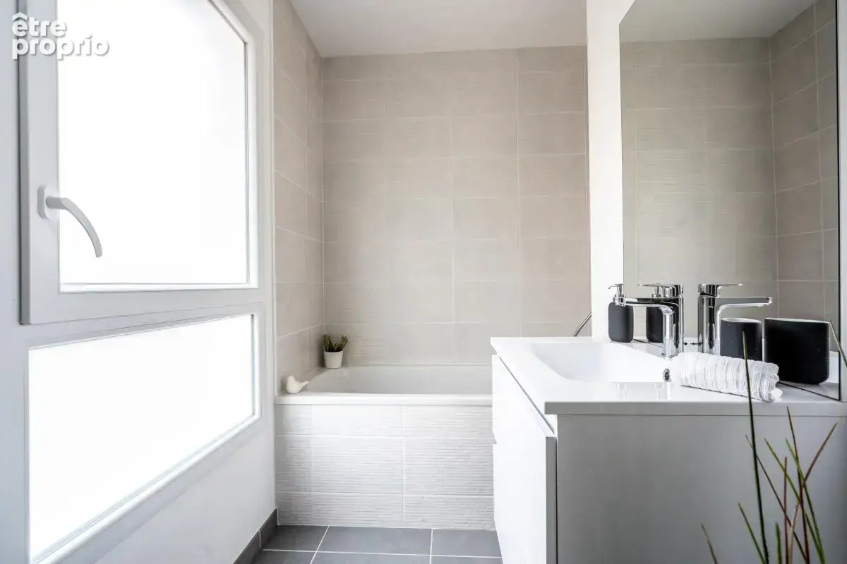 Maison neuve la chapelle sur erdre - photo 12