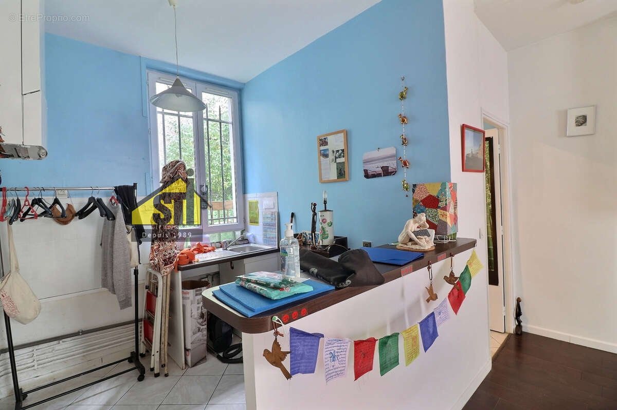 Appartement à PARIS-14E