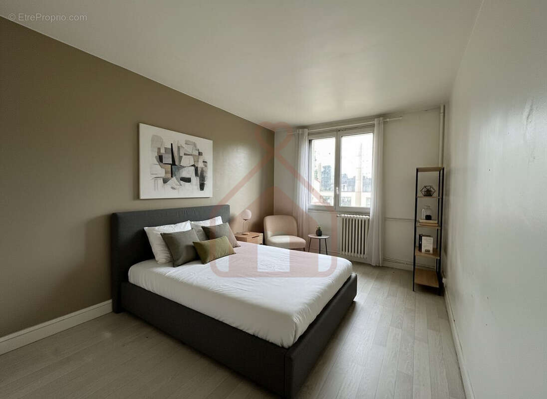 Appartement à IVRY-SUR-SEINE