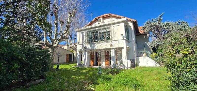 Maison à MARSEILLE-11E