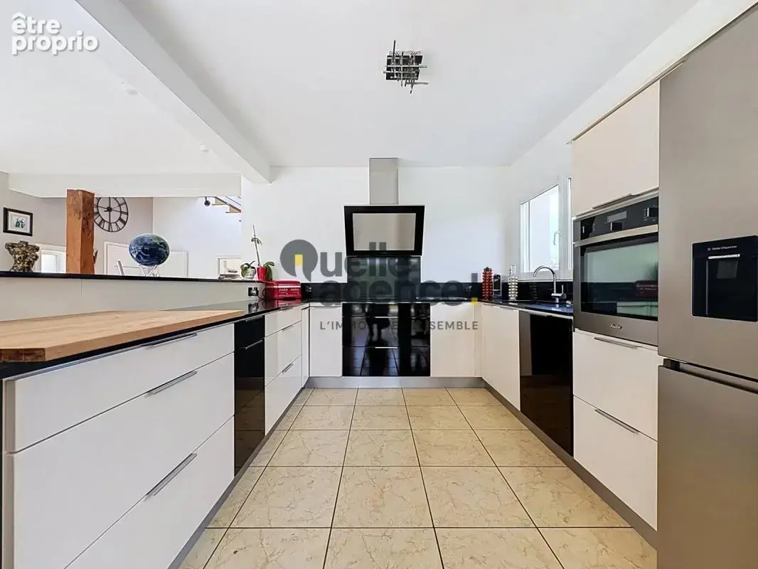 Maison d’architecte de 204 m² sur 2 000 m² de terrain - photo 15