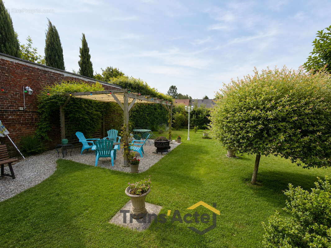 Maison à ACQ