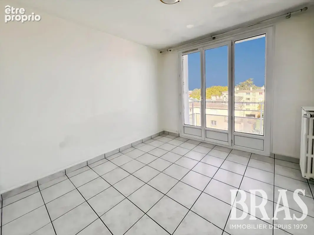 Appartement T3 avec balcon exposé Sud - Proche Beauséjour et tramway ligne 3 - photo 7