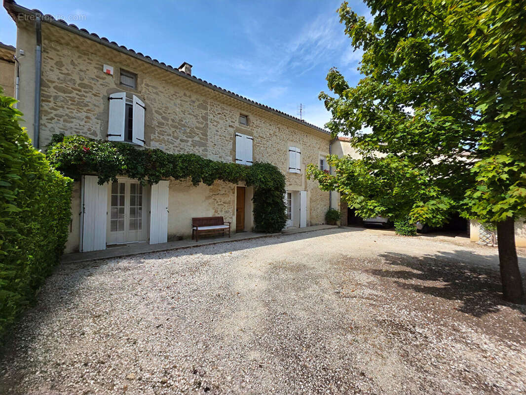 Maison à MONTMEYRAN