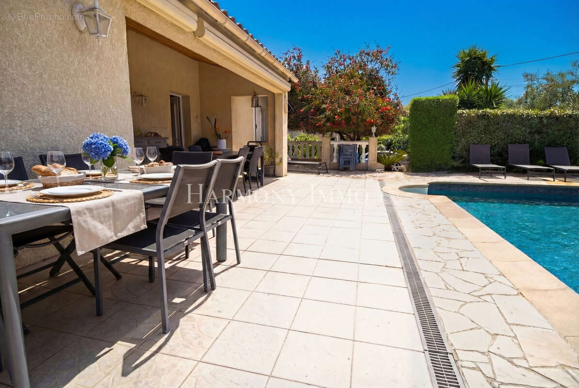 Vente Enchères - Très jolie villa avec piscine aux portes d'Ajaccio. - photo 2