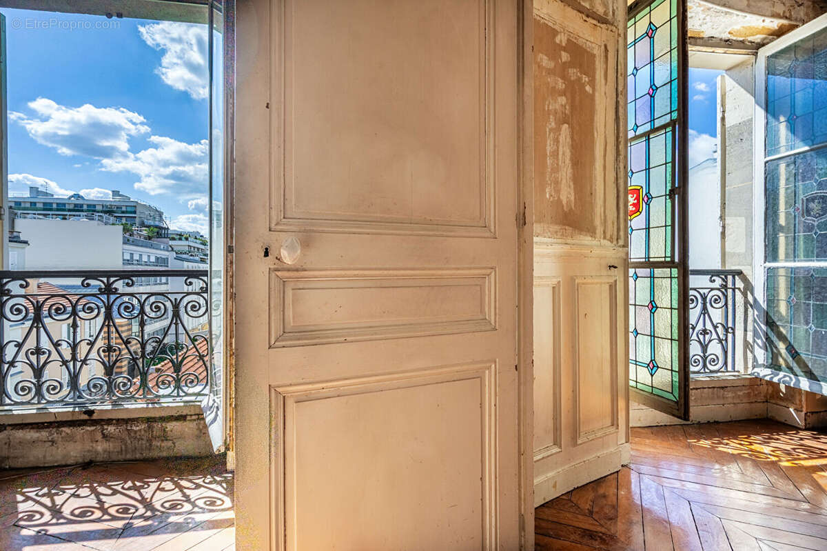 Appartement à PARIS-11E