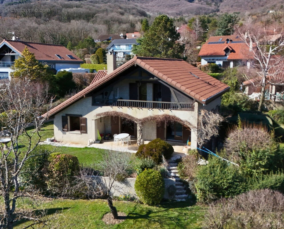 Maison à SAINT-ISMIER