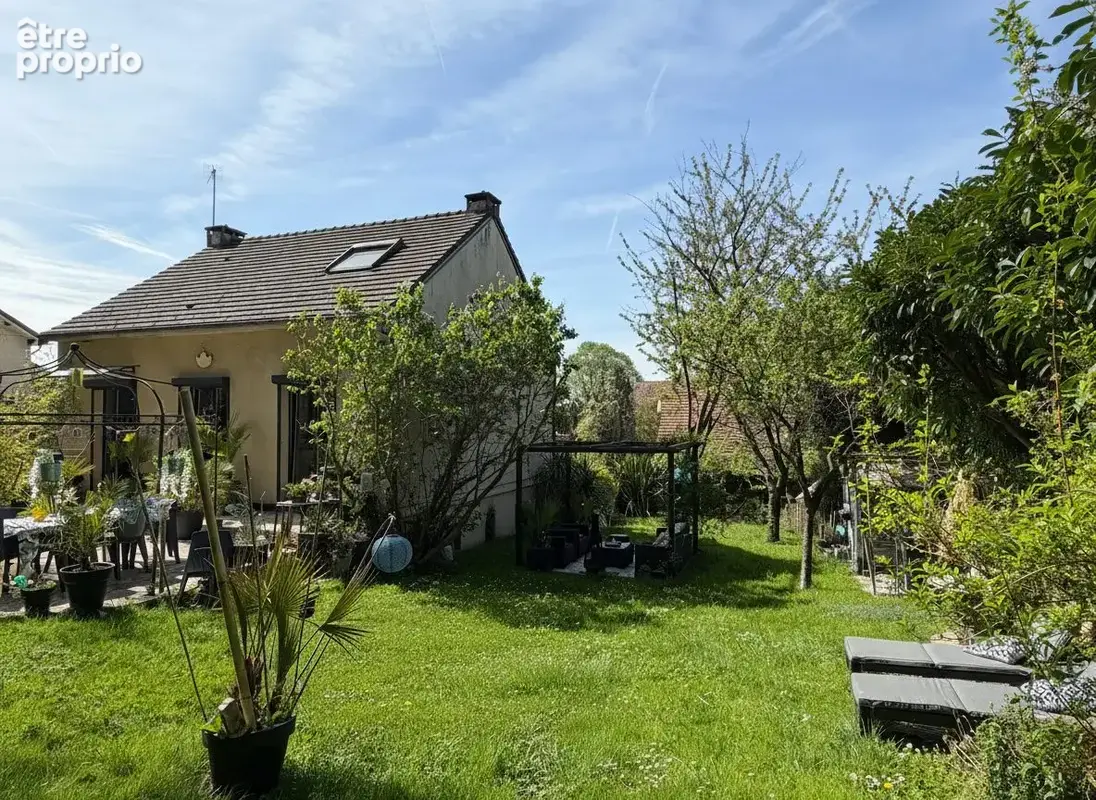 Photo Maison à Montlignon au prix de 460 000€