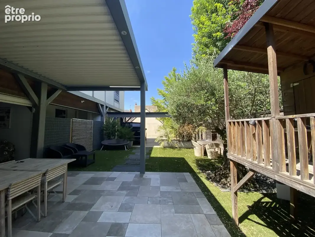 Commerce 340 m² à vendre à Orleans (45000) - photo 2