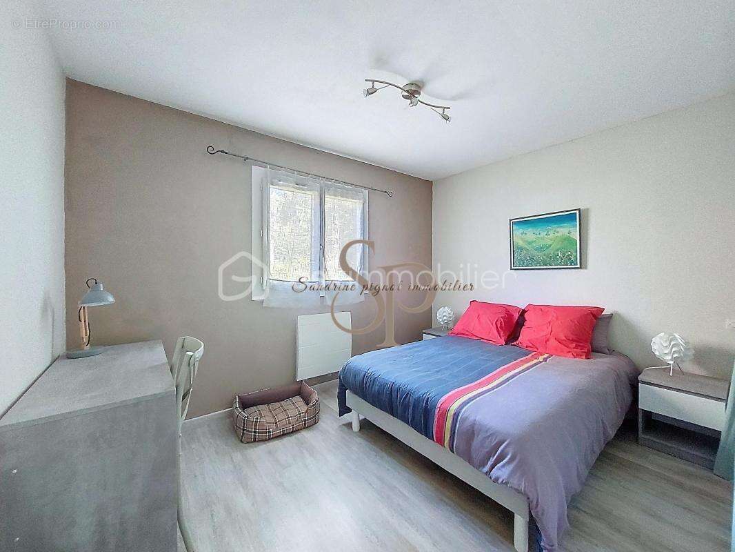 Maison à BAZOCHES-SUR-LE-BETZ