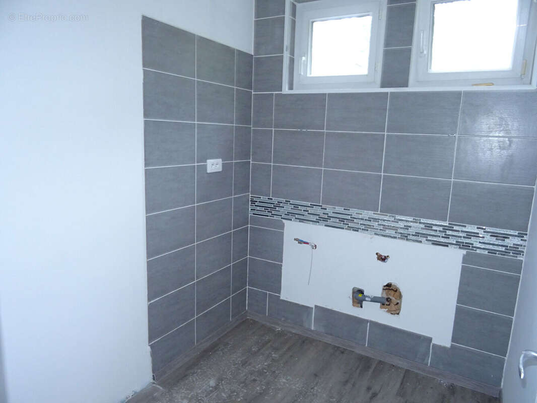 Maison 150 m² à Mortain  - photo 11