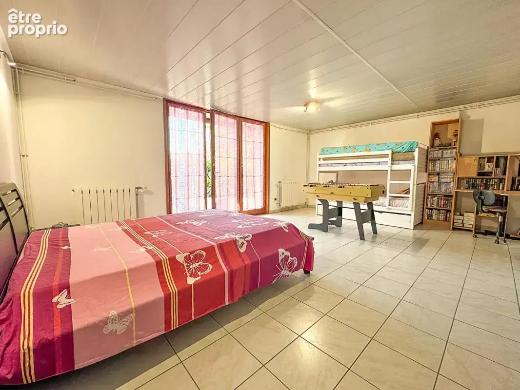 Villa 5 pièces 178 m2 avec piscine - photo 14