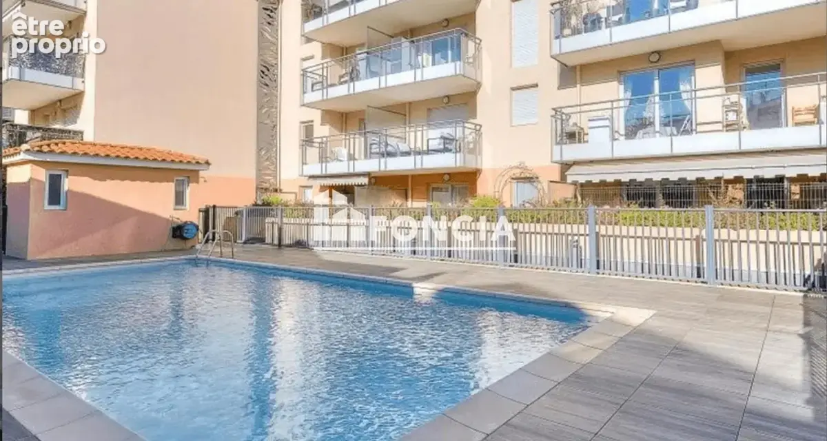Appartement à LE CANNET