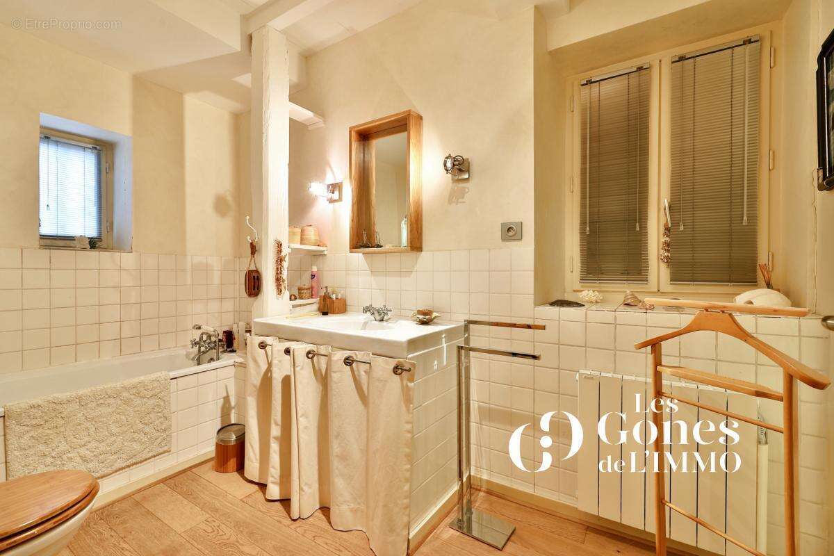 Maison à POLLIONNAY