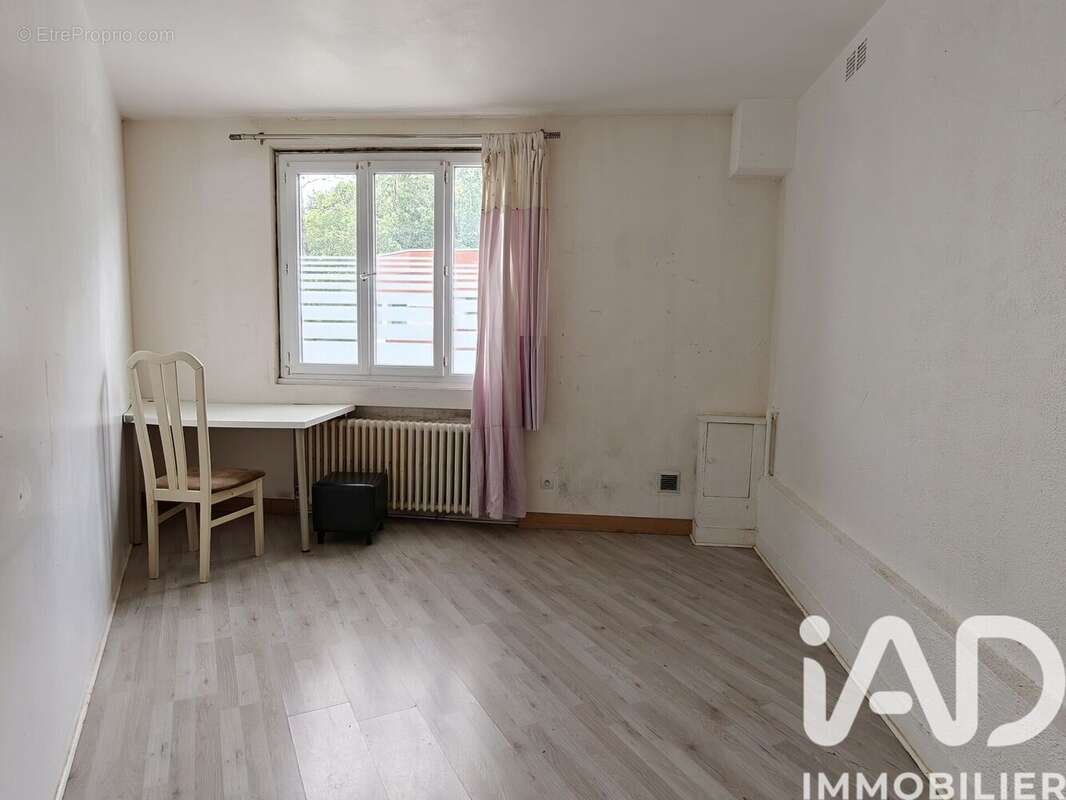 Photo 6 - Appartement à PONTAULT-COMBAULT
