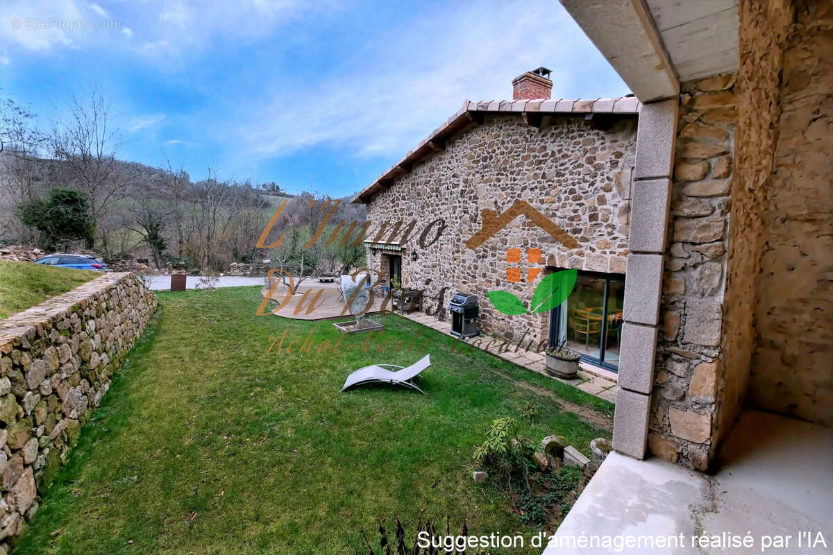 Maison à FELINES