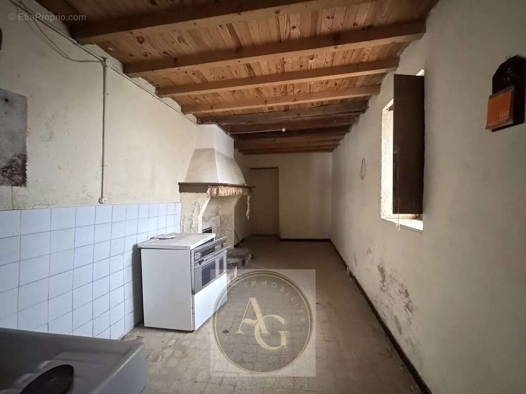 Maison à PEYRENS
