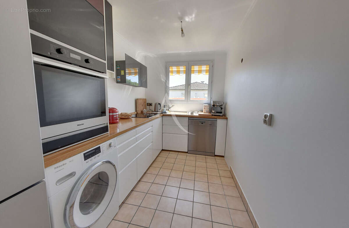 Appartement à NOGENT-SUR-MARNE