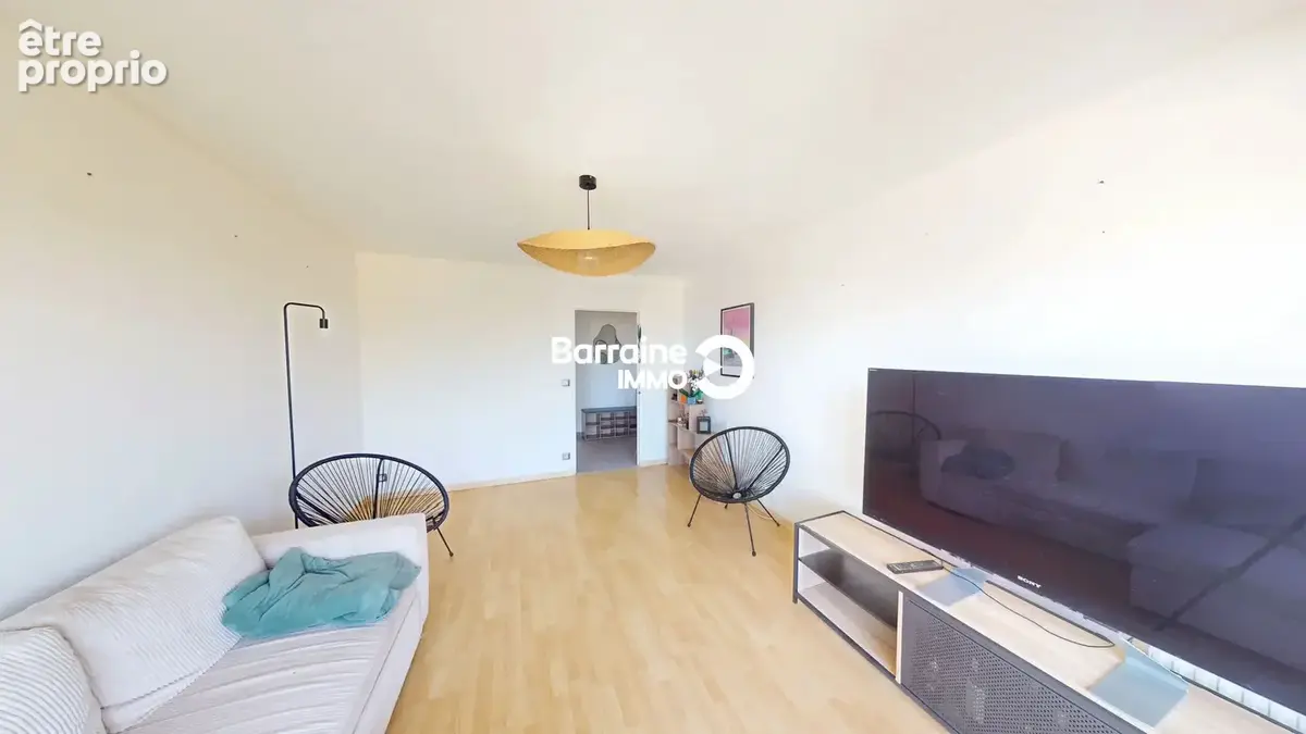 A vendre- lorient-keryado  appartement t3 de 60 m²- balcon-stationnement-vue degagee - photo 4