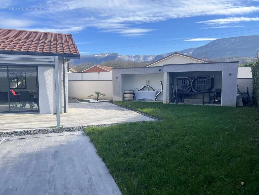 Maison à SAINT-ROMANS