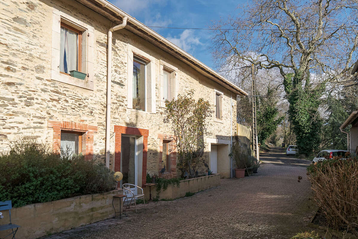 Appartement à CARCASSONNE