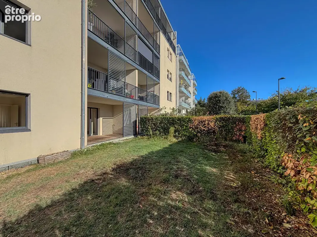 Appartement 3 pièces 59 m² à vendre à Royan (17200) - photo 2
