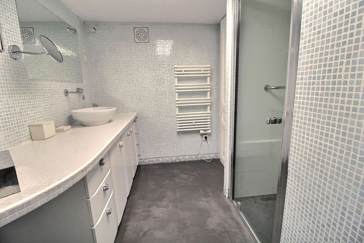 Maison à NANTERRE
