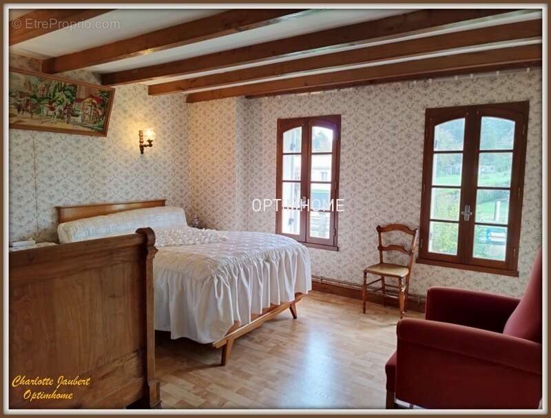 Maison à SAINT-AULAYE