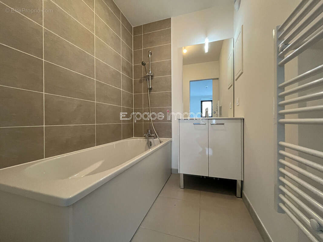 Appartement à SOTTEVILLE-LES-ROUEN