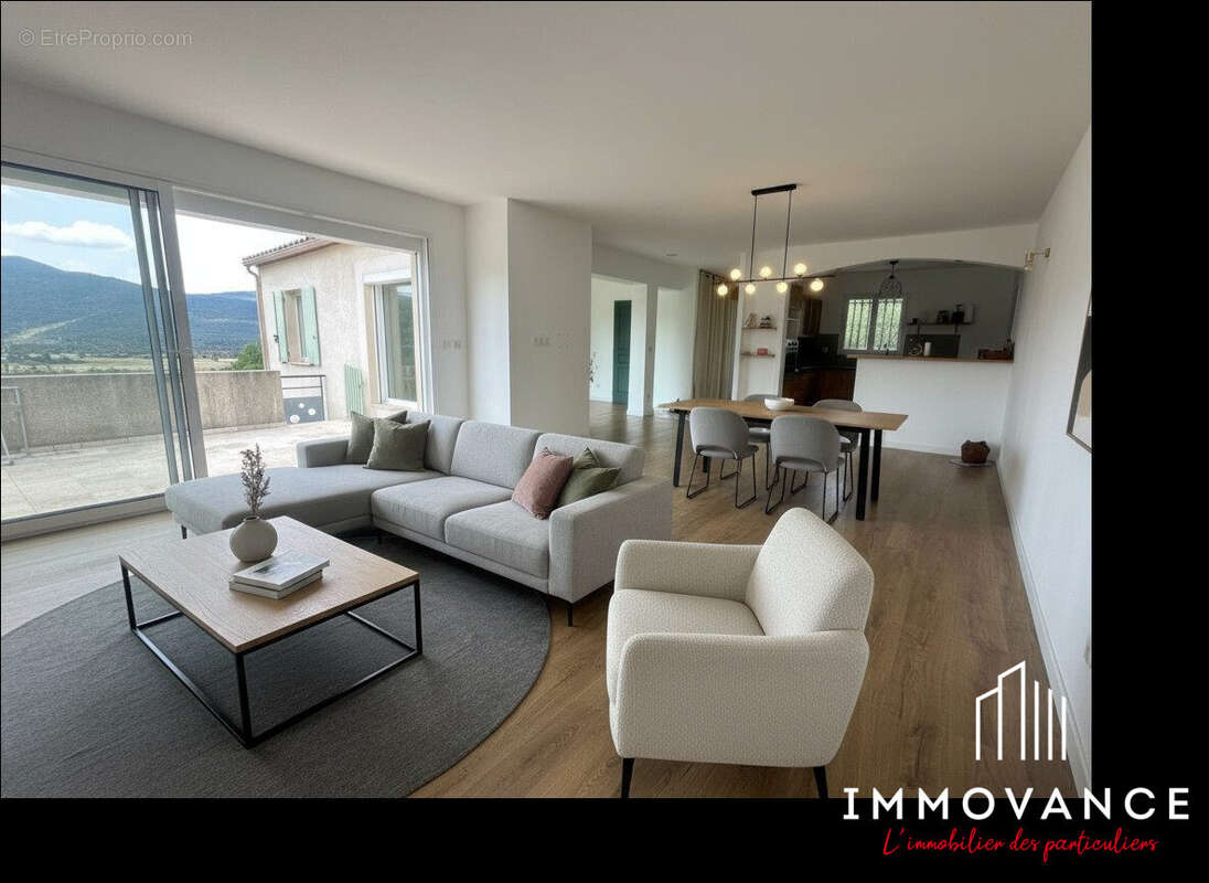 image retouchee - Maison à CLARET