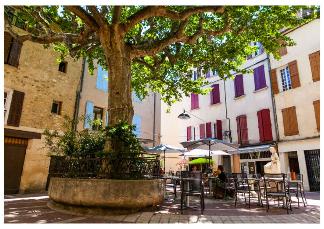 Commerce à MANOSQUE