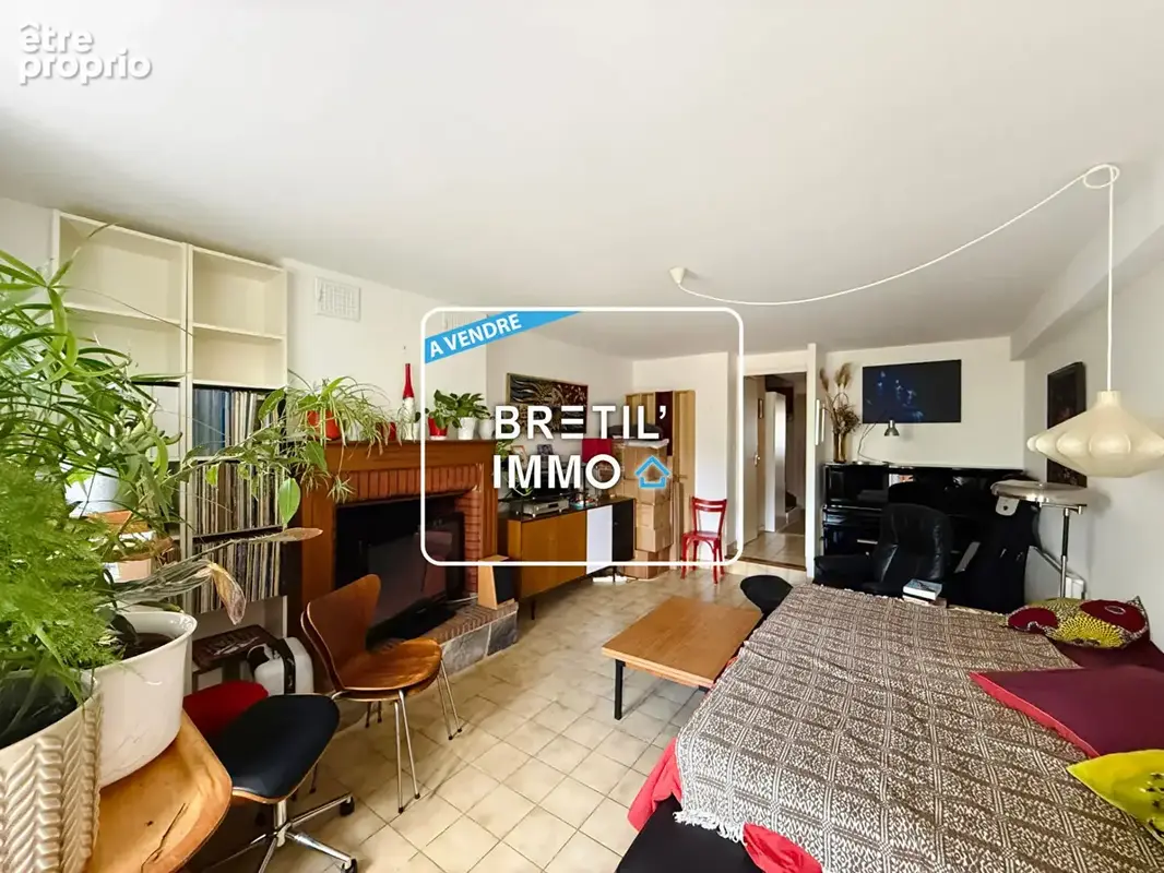 Appartement à POCE-LES-BOIS