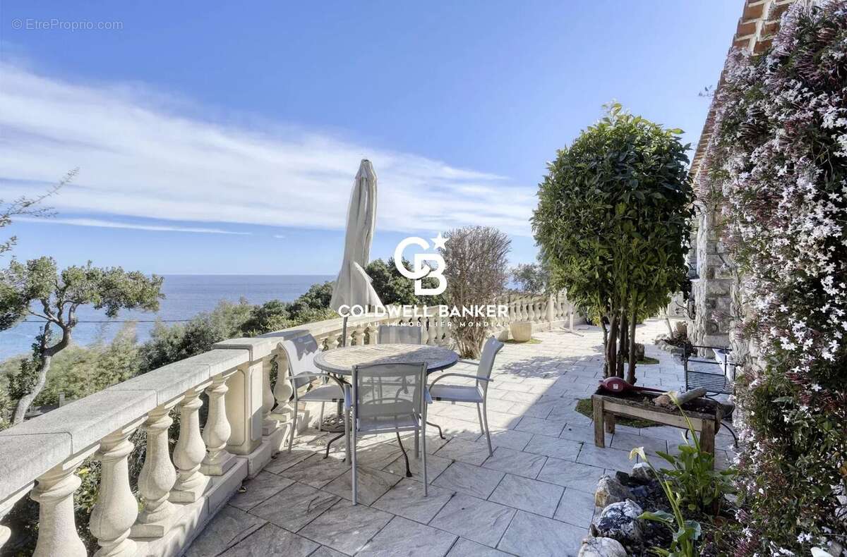 Maison à RAYOL-CANADEL-SUR-MER