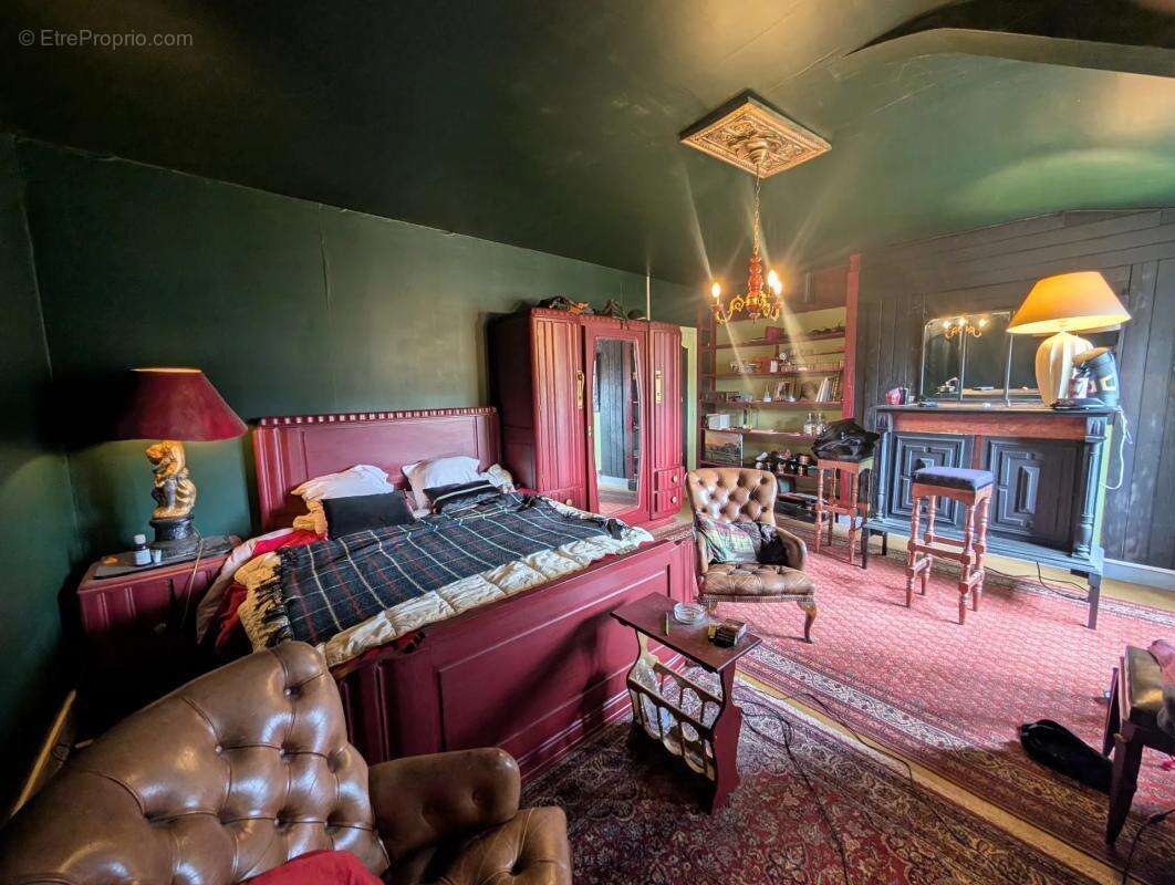 Maison à LONGNY-AU-PERCHE