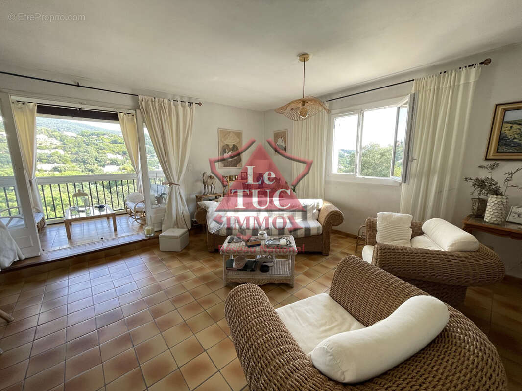 Villa 2 appartements. Piscine. - photo 2