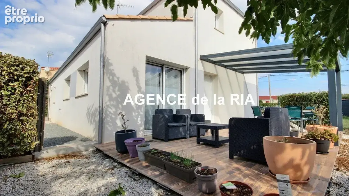 Maison de 2015, 3 chambres et un bureau - photo 10