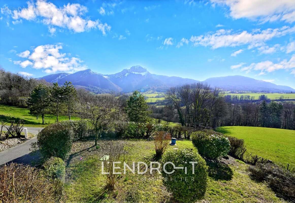 Maison à LES OLLIERES