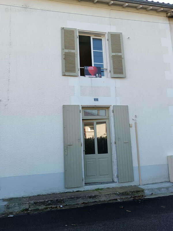 Maison à CEAUX-EN-COUHE
