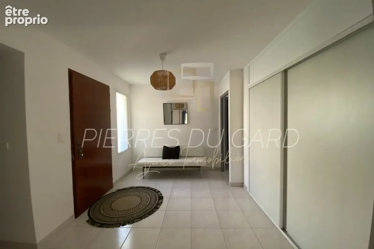 Maison 108 m² à Collias  - photo 9