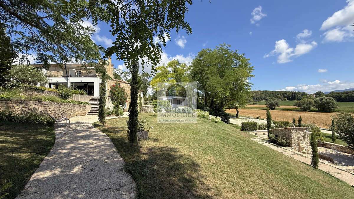 Maison à ALLEX