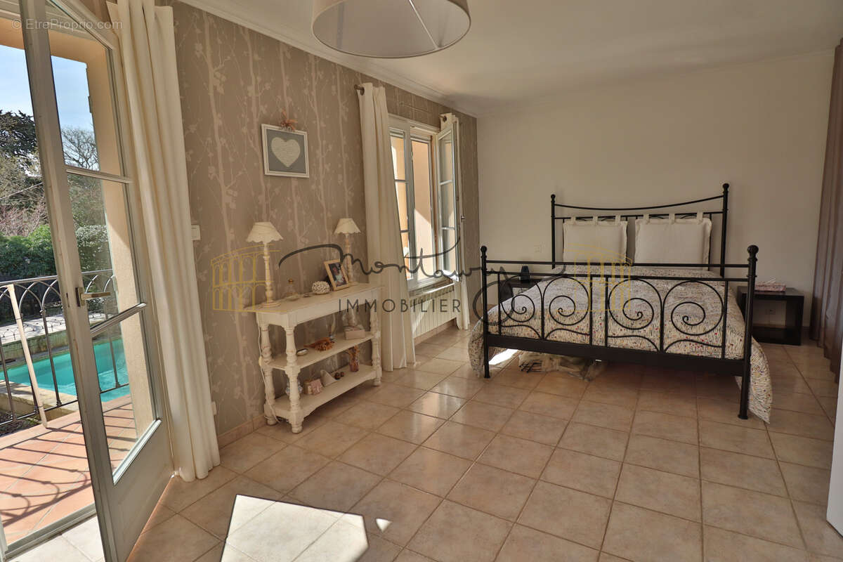 Maison à NIMES