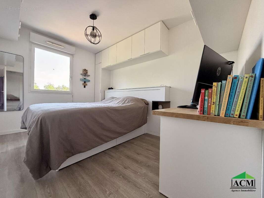 Appartement à MERY-SUR-OISE