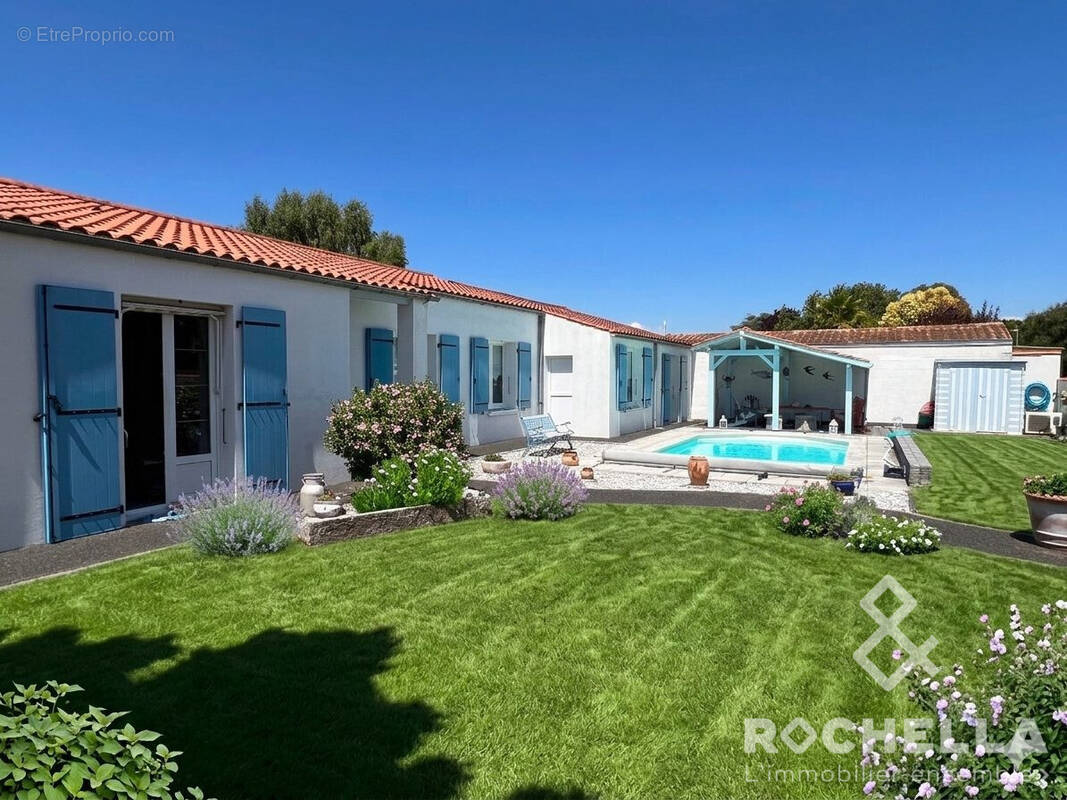 Maison à DOMPIERRE-SUR-MER