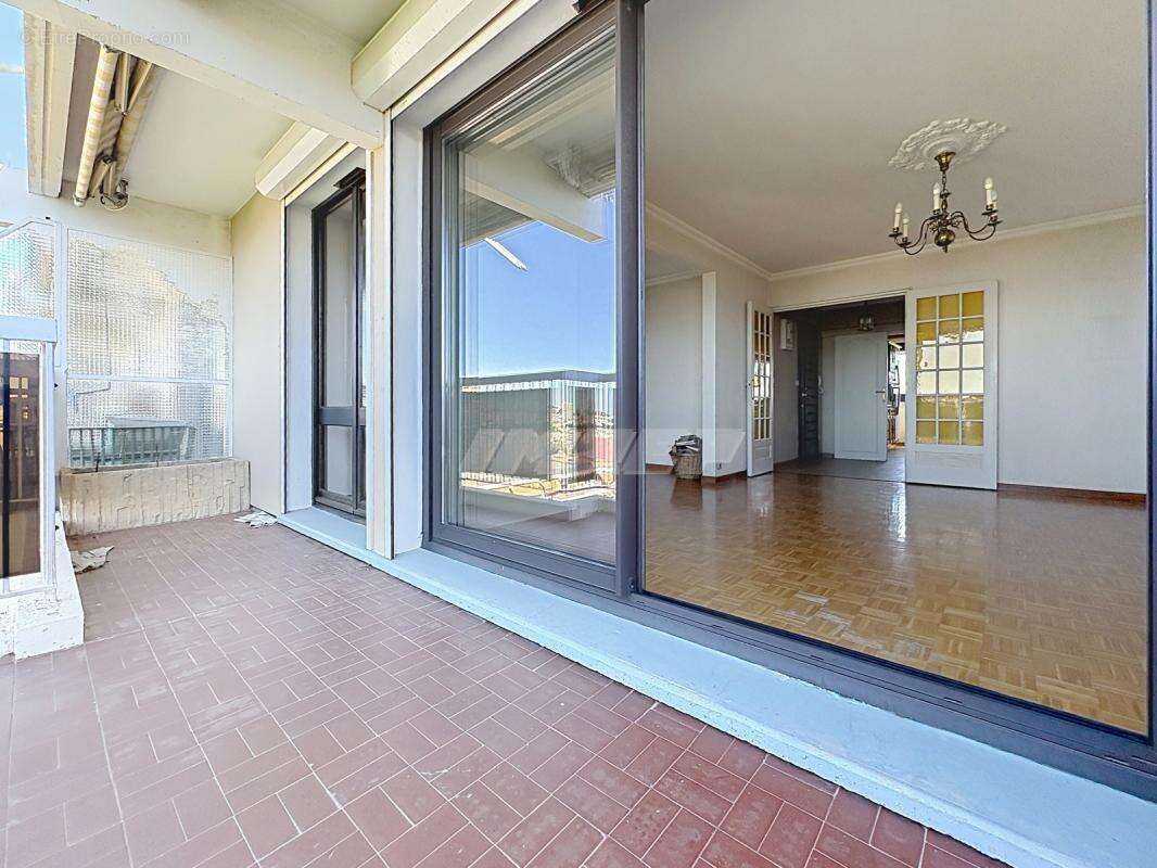 Appartement à MARSEILLE-10E