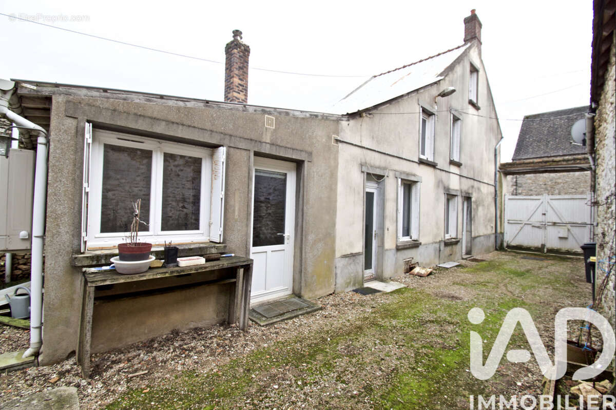 Maison 104 m² à Merobert  - photo 2