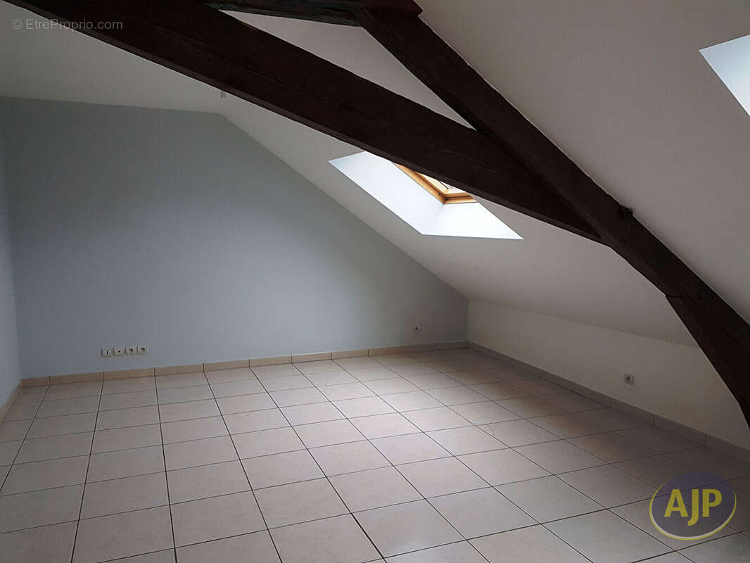 Appartement à NOZAY